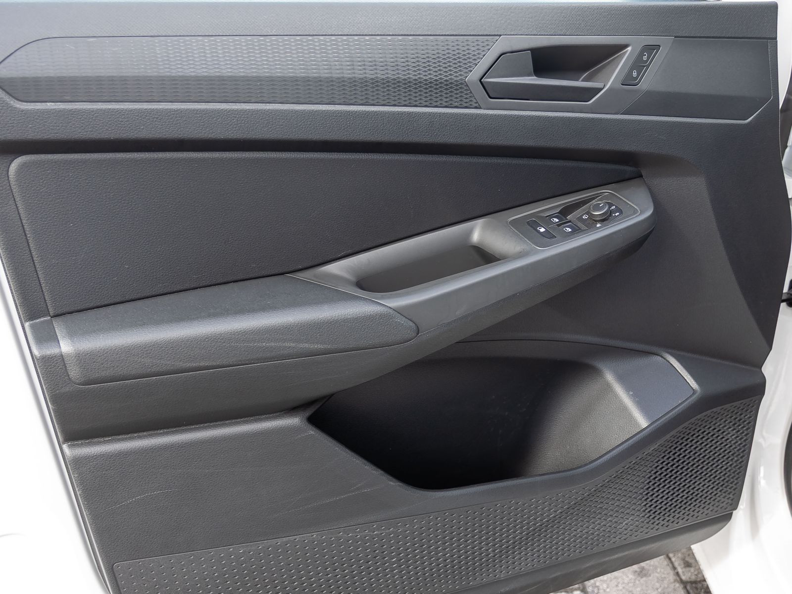 Volkswagen Caddy Maxi Cargo 2.0TDI DSG Klimaautomatik GRA EPH CarPlay DAB