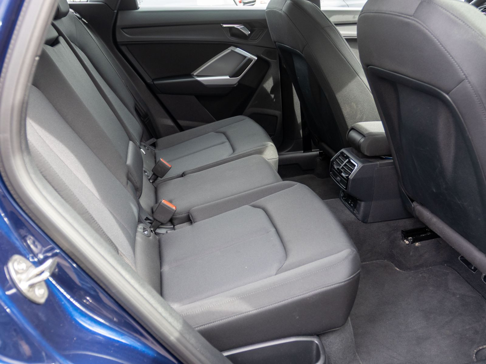 Audi Q3 advanced 35TFSI Stronic Navi LED ACC EPH DAB