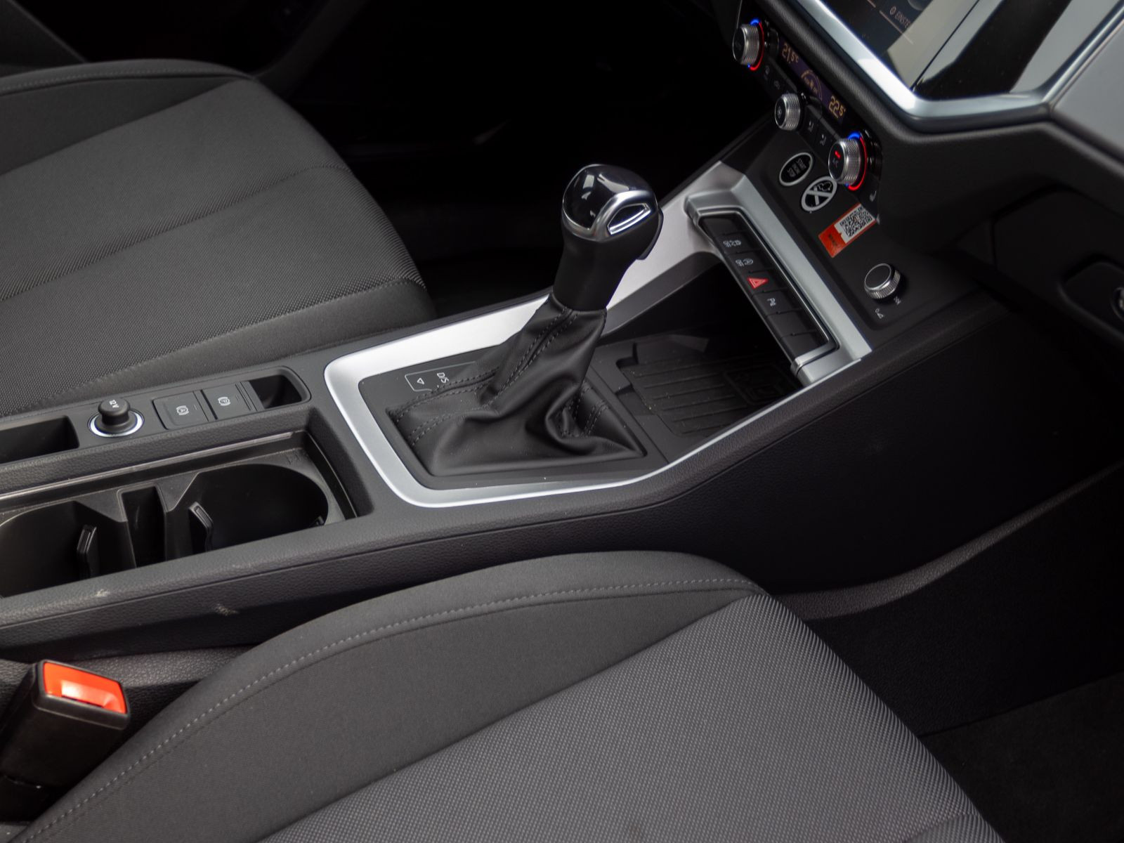 Audi Q3 advanced 35TFSI Stronic Navi LED ACC EPH DAB