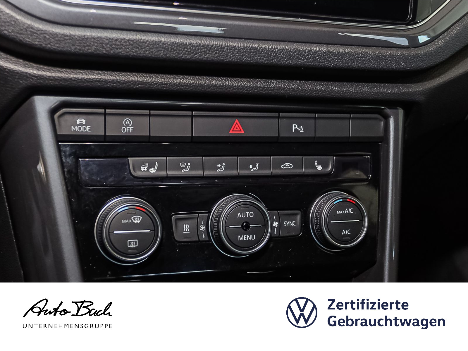 Volkswagen T-ROC Sport 1.5TSI Navi ACC Panorama Carplay AHK