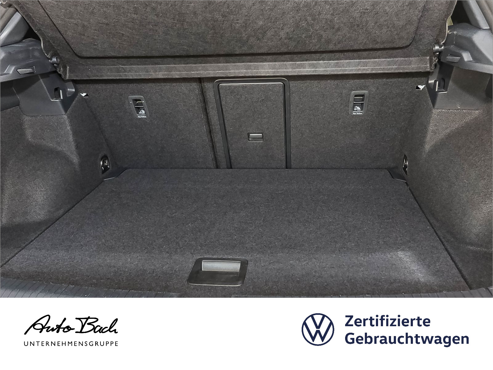 Volkswagen T-ROC Sport 1.5TSI Navi ACC Panorama Carplay AHK