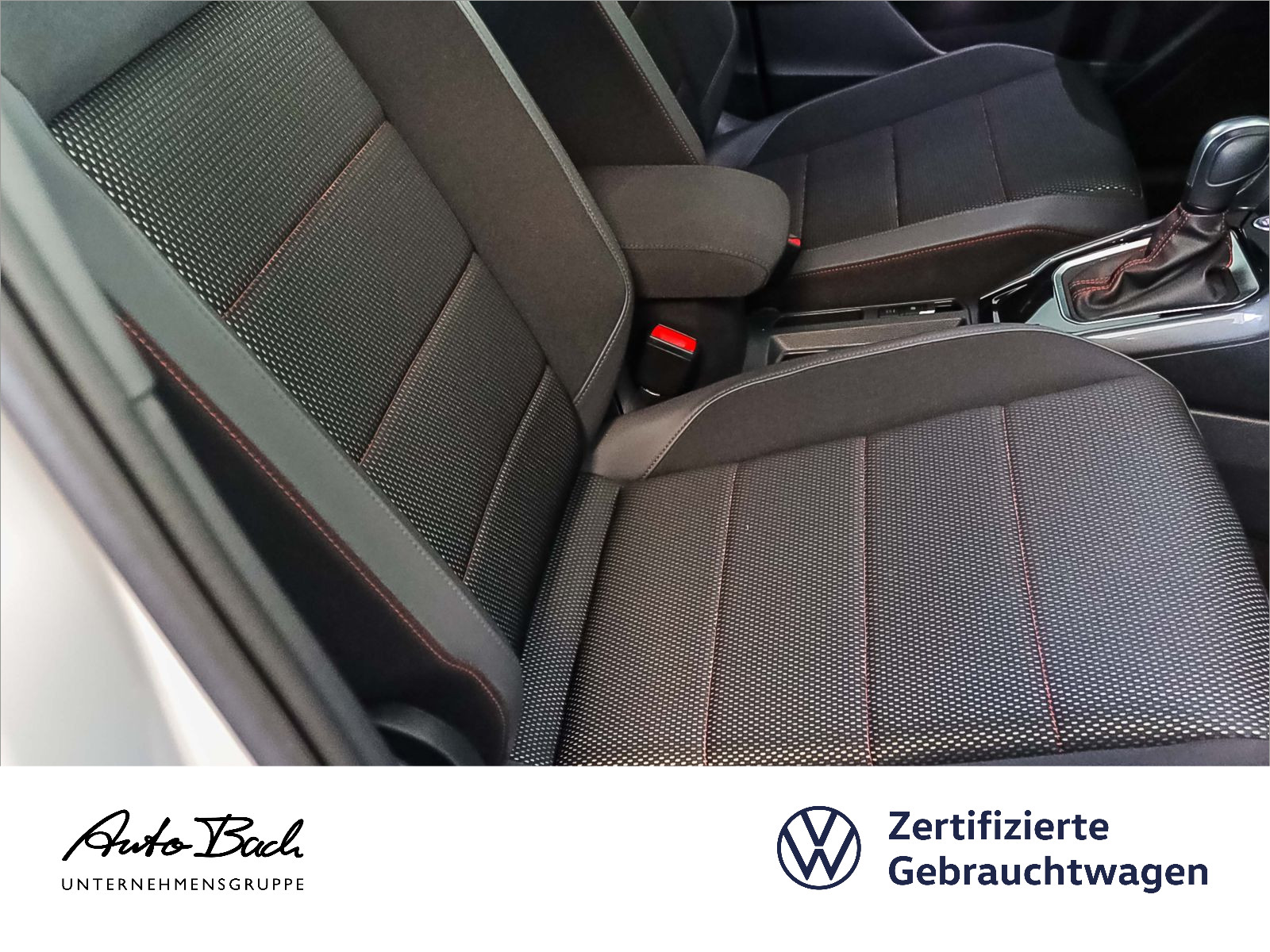 Volkswagen T-ROC Sport 1.5TSI Navi ACC Panorama Carplay AHK