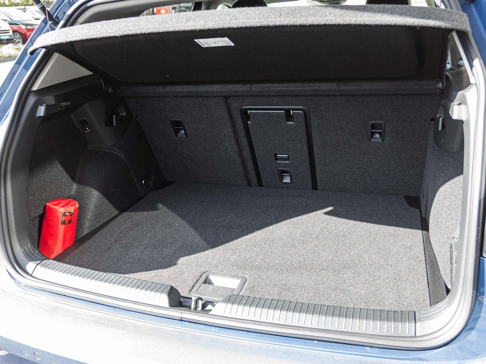 Volkswagen Golf VIII 1.5TSI DSG "Goal" Navi LED ACC AHK EPH