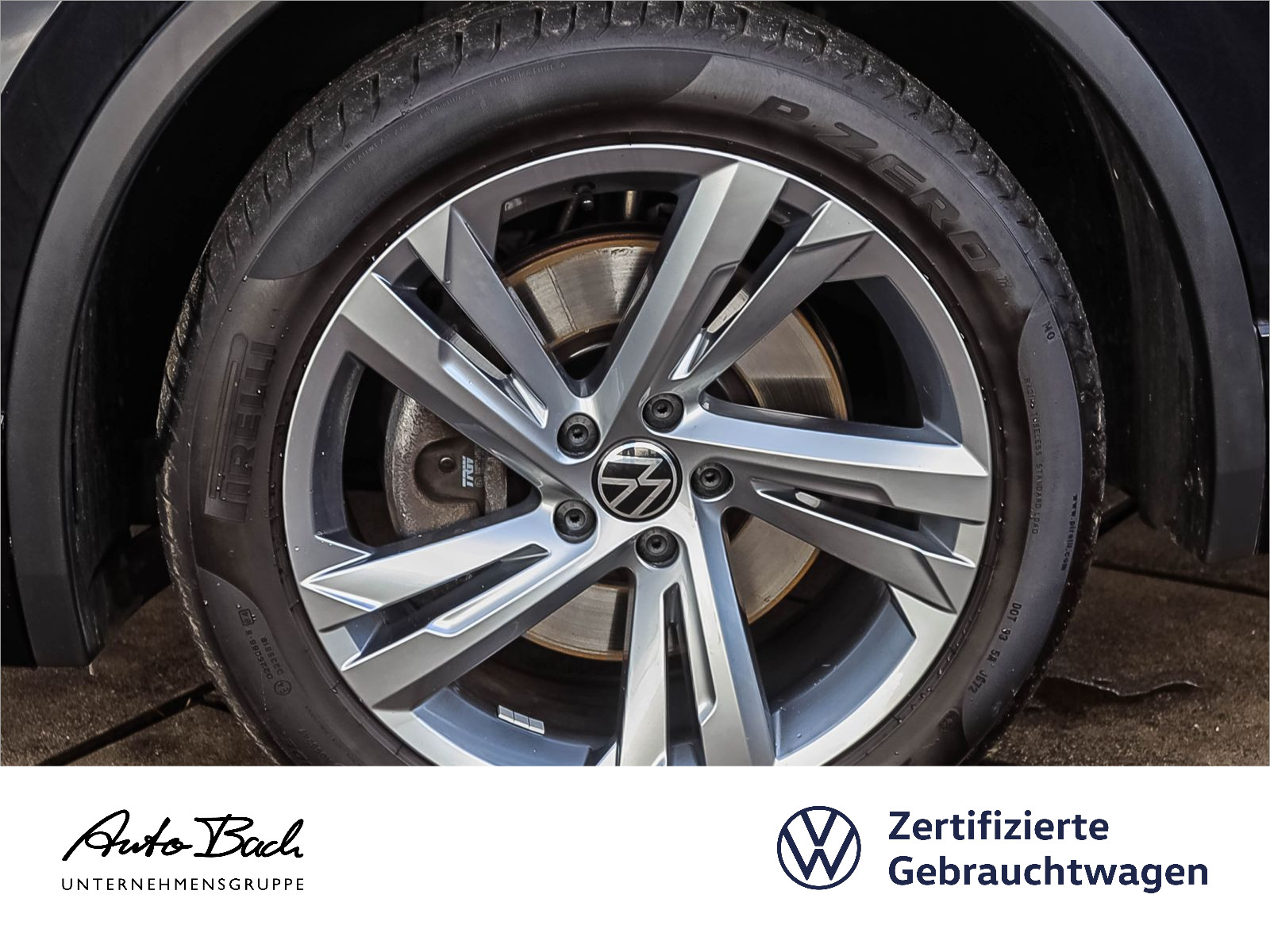 Volkswagen Tiguan R-Line 2.0TDI DSG 4Motion HuD Matrix ACC AHK