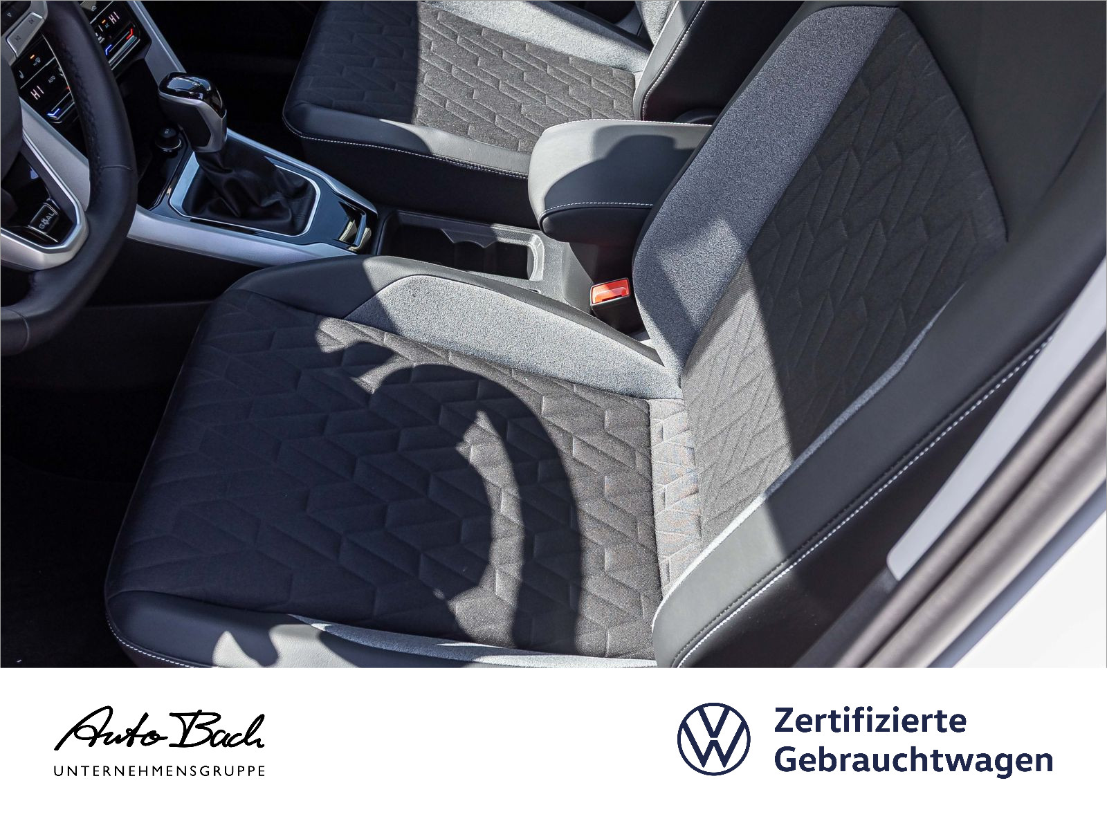 Volkswagen T-ROC 2.0 TDI DSG Goal, AHK, Rückfahrkamera, Navi, LED-Plus, App-Connect