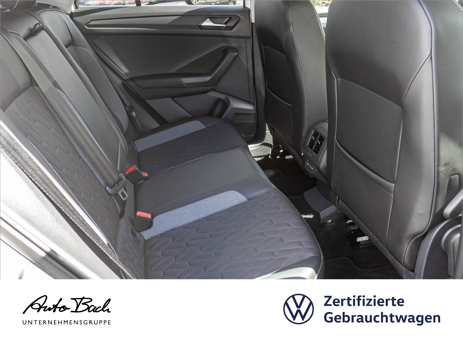 Volkswagen T-ROC 2.0 TDI DSG Goal, AHK, Rückfahrkamera, Navi, LED-Plus, App-Connect