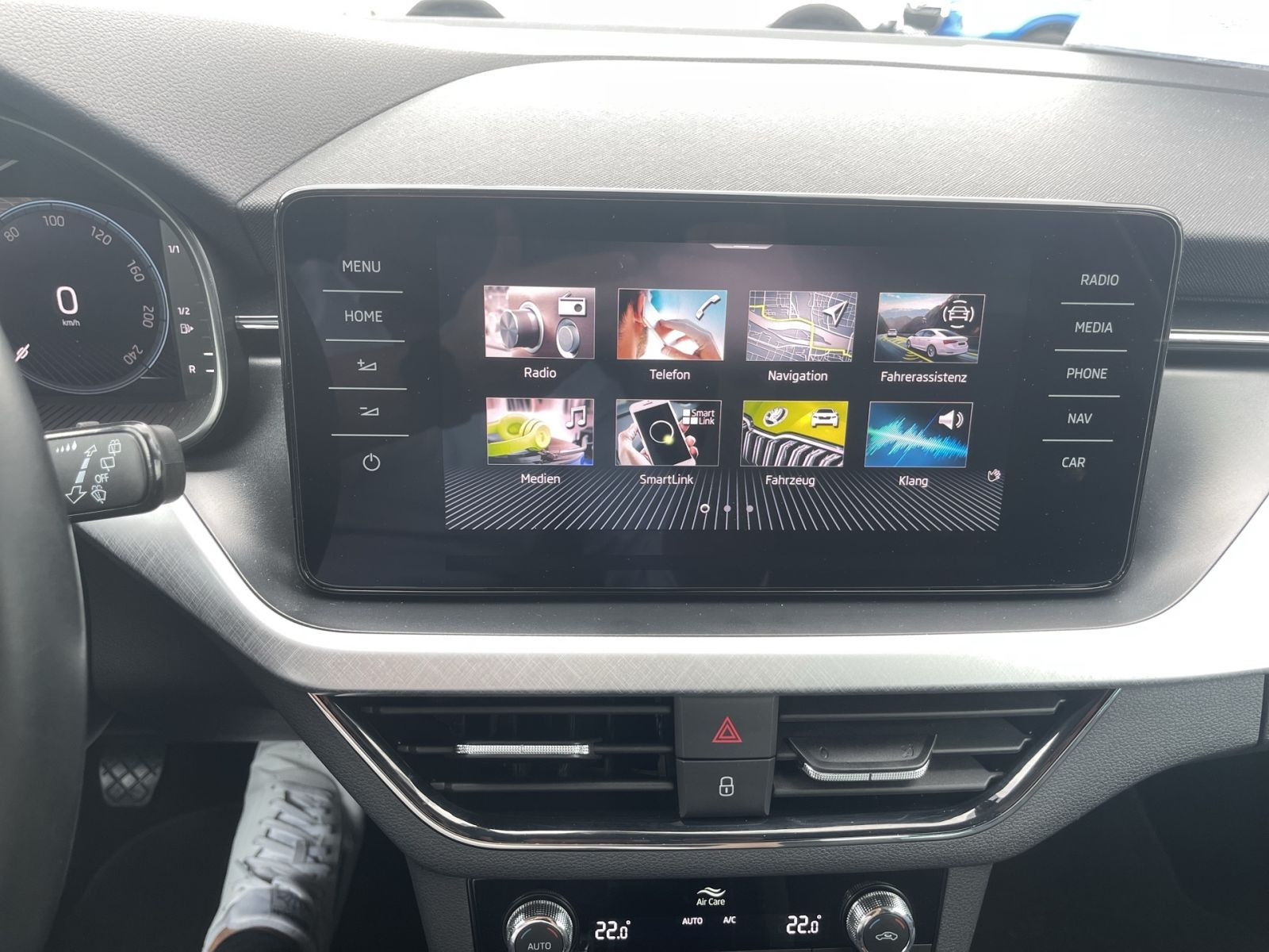 Skoda Kamiq Tour 1.0 TSI 81 kW Navi LED ACC Kessy Virtual Cockpit