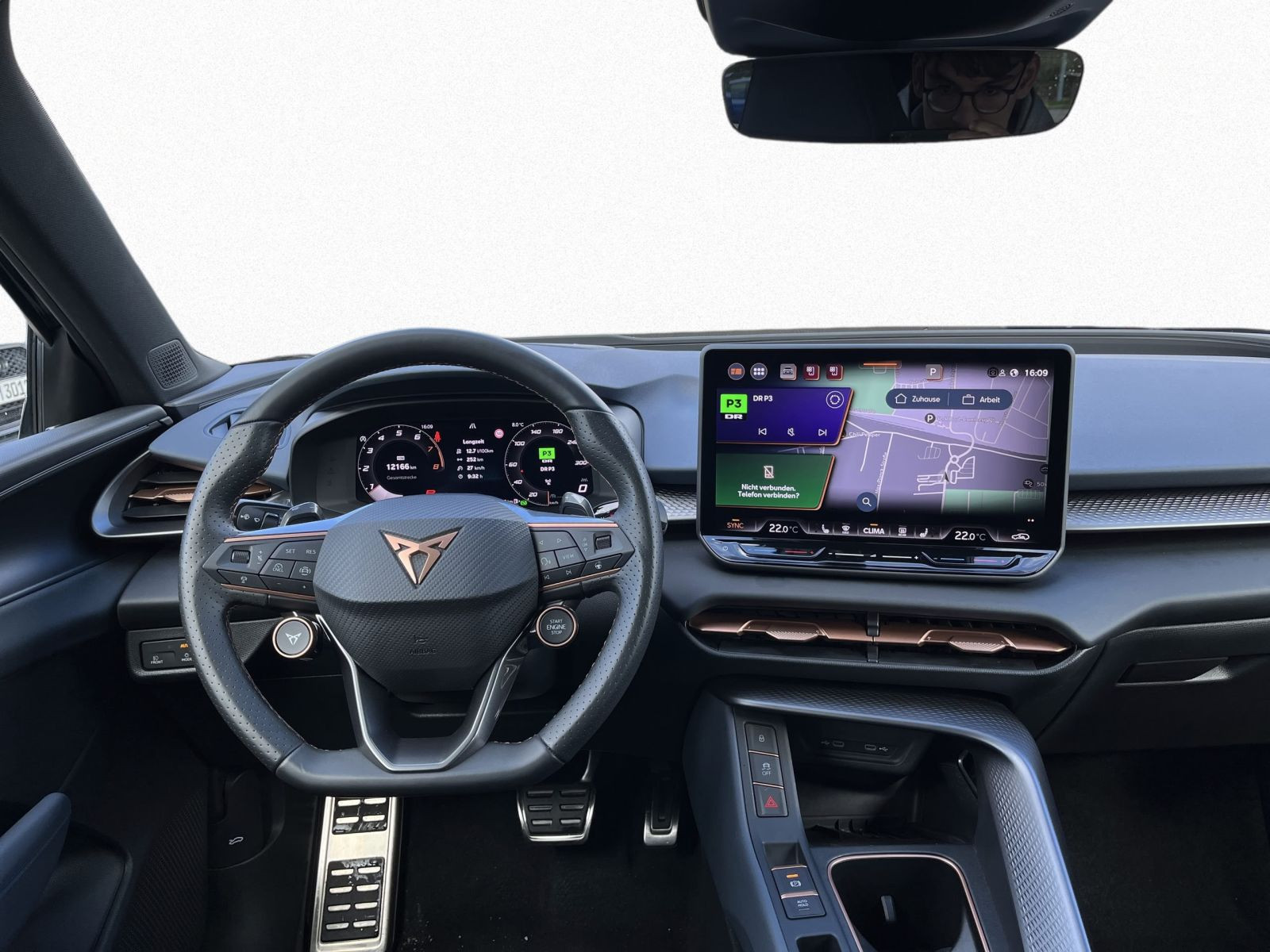 Cupra Terramar VZ 2.0TSI DSG 4x4 HuD LED Navi AHK