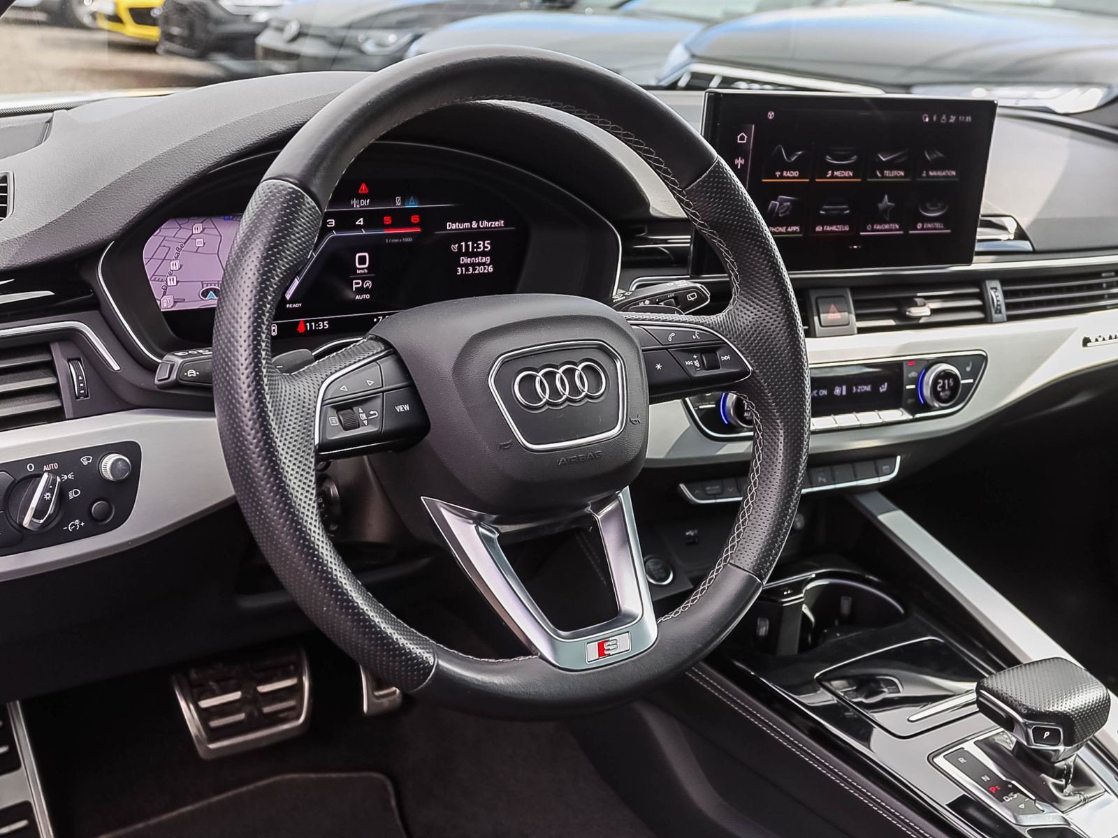Audi A4 Avant S line 40TDI qu Stronic Navi HuD Panorama
