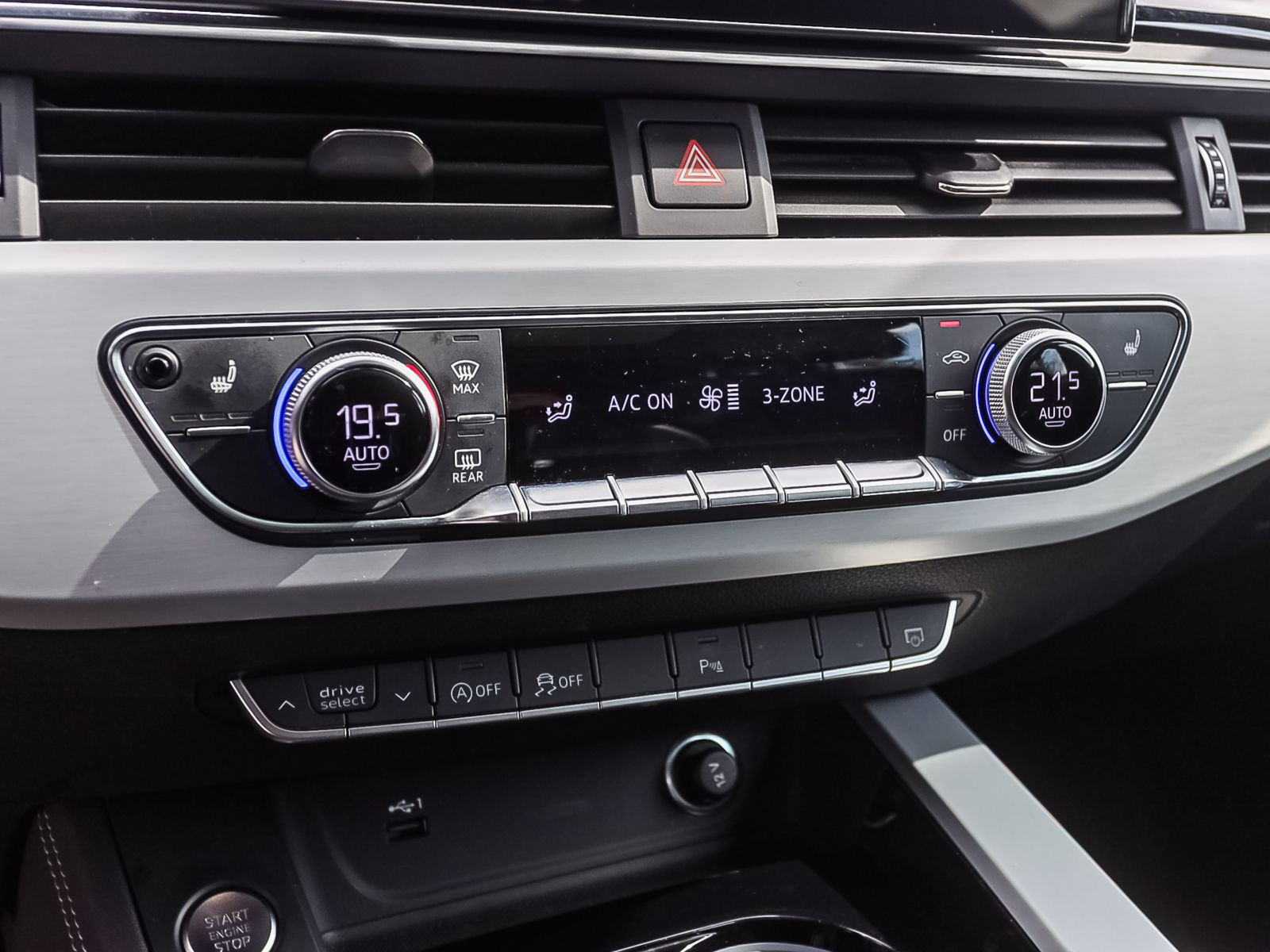 Audi A4 Avant S line 40TDI qu Stronic Navi HuD Panorama