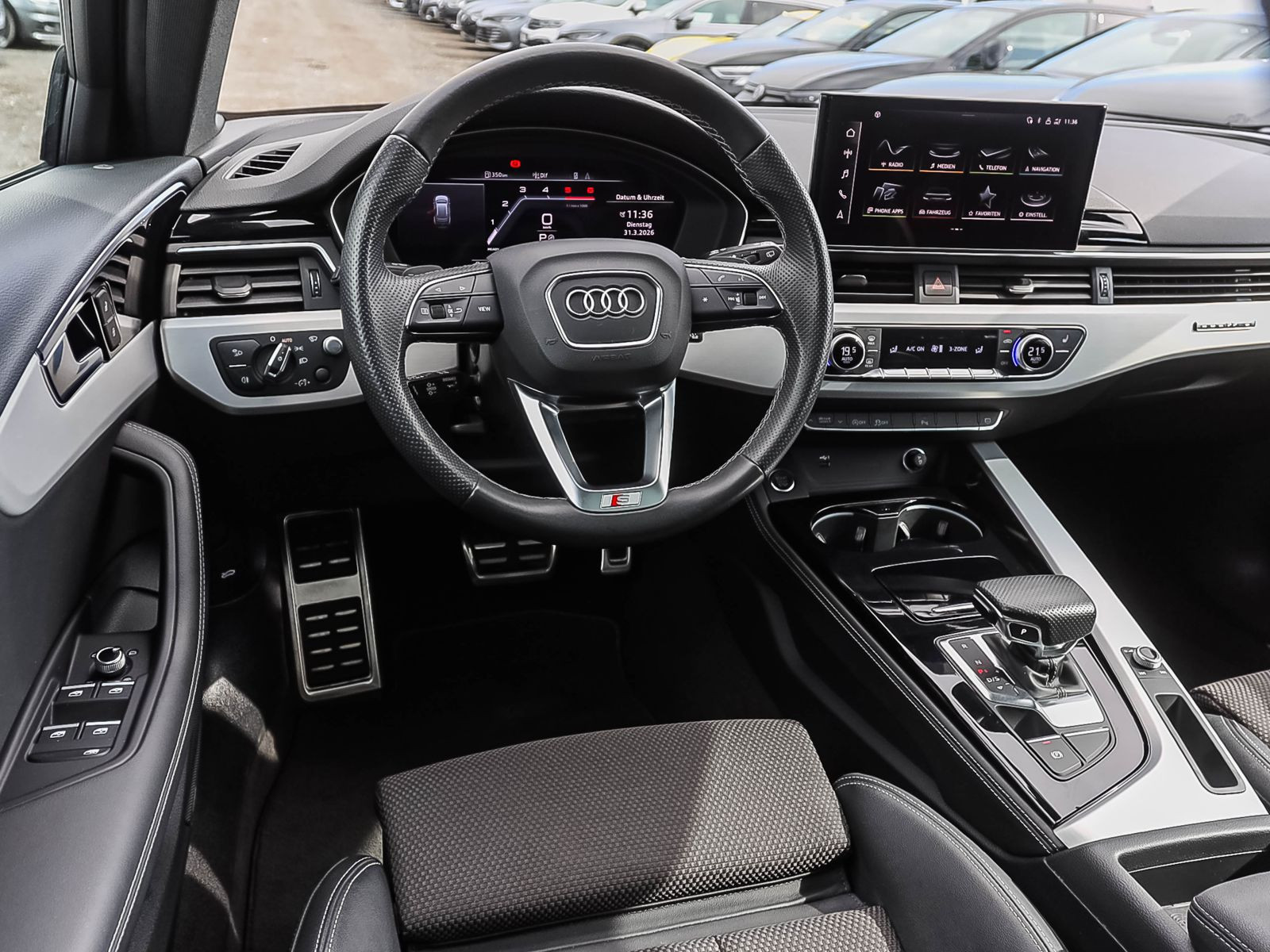 Audi A4 Avant S line 40TDI qu Stronic Navi HuD Panorama