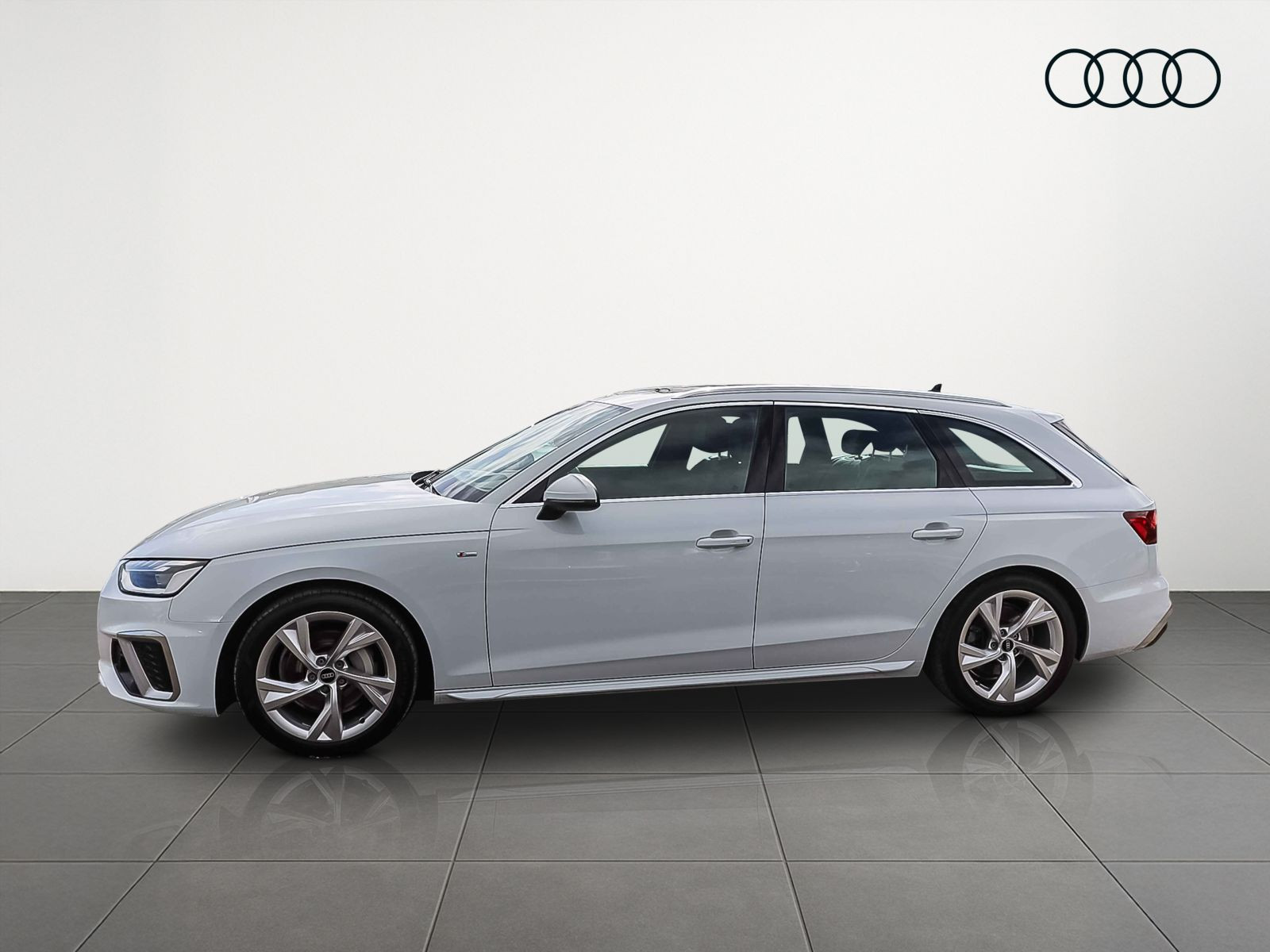 Audi A4 Avant S line 40TDI qu Stronic Navi HuD Panorama