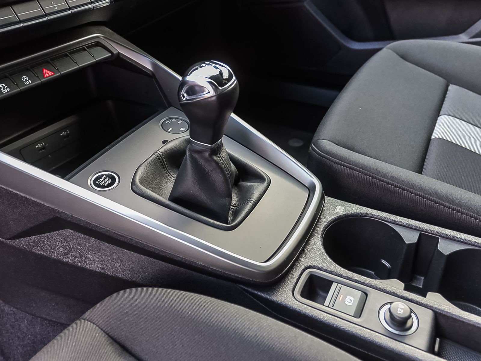 Audi A3 Sportback S line 30TFSI EPH Sitzhzg DAB