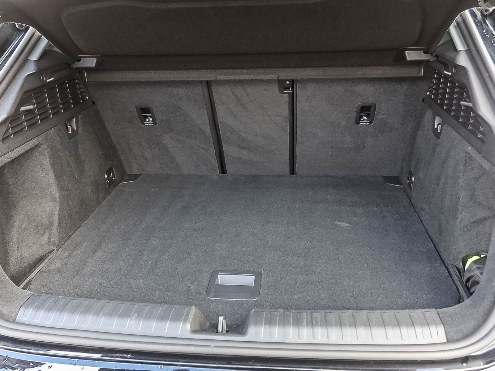 Audi A3 Sportback S line 30TFSI EPH Sitzhzg DAB