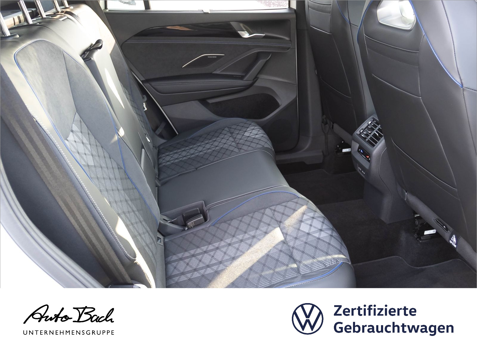 Volkswagen Tayron 2.0TDI R-Line Matrix HuD Standhzg Panorama