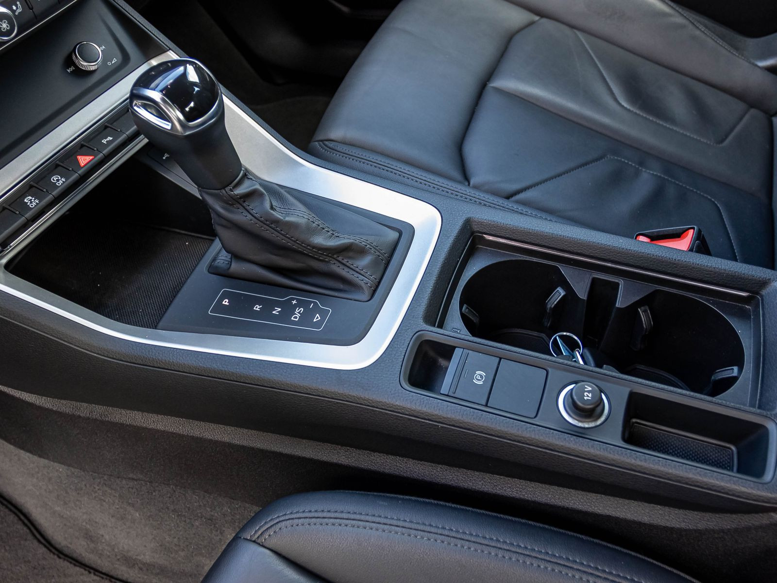 Audi Q3 advanced 35 TFSI Stronic Navi ACC EPH Sitzhzg