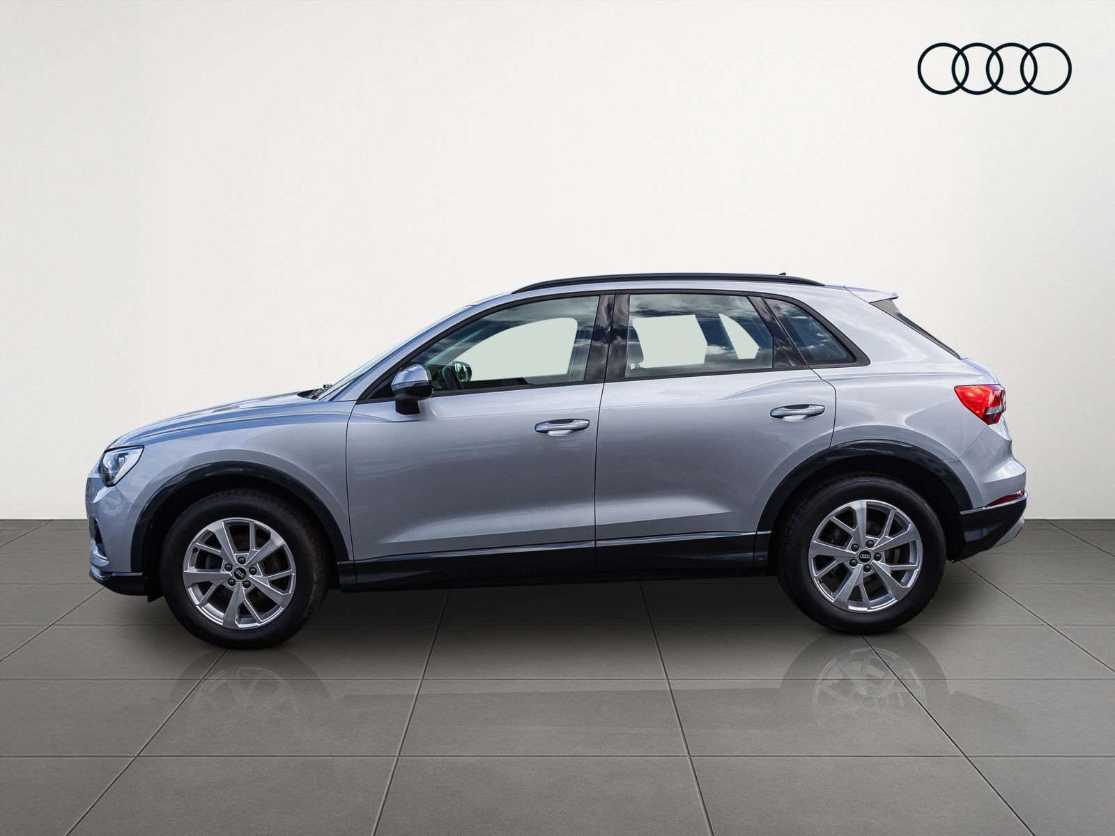 Audi Q3 advanced 35 TFSI Stronic Navi ACC EPH Sitzhzg