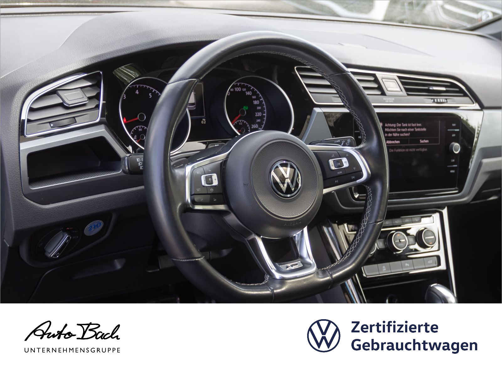 Volkswagen Touran 1.5 TSI DSG R-Line, Leder, Panoramadach, Standheizung, 7-Sitze, Navi, LED