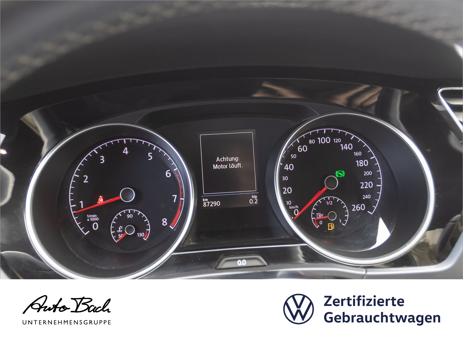 Volkswagen Touran 1.5 TSI DSG R-Line, Leder, Panoramadach, Standheizung, 7-Sitze, Navi, LED