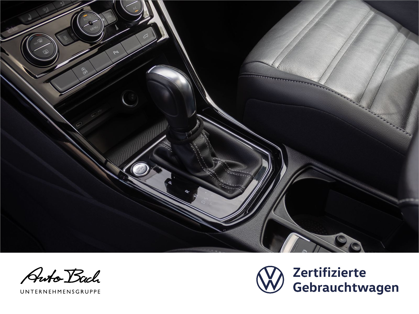 Volkswagen Touran 1.5 TSI DSG R-Line, Leder, Panoramadach, Standheizung, 7-Sitze, Navi, LED