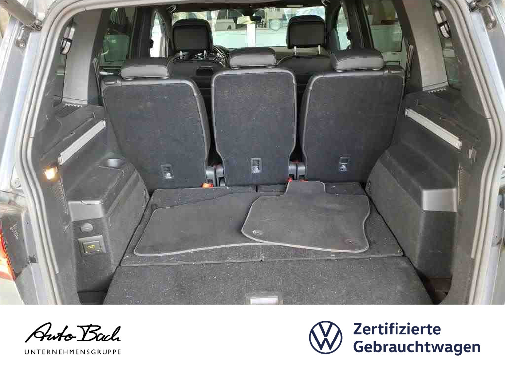 Volkswagen Touran 1.5 TSI DSG R-Line, Leder, Panoramadach, Standheizung, 7-Sitze, Navi, LED