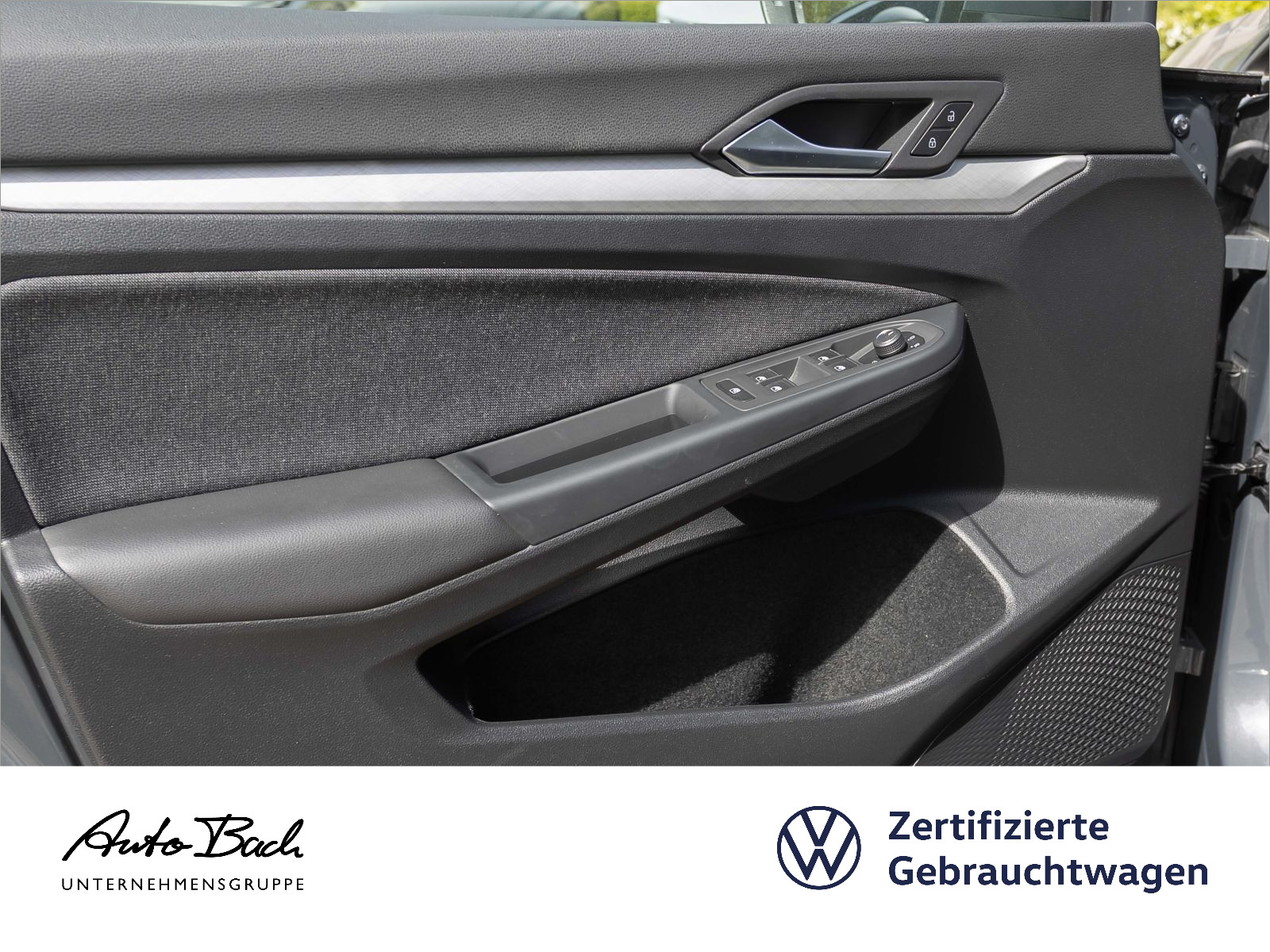 Volkswagen Golf VIII 1.5 TSI Life, Navi, LED-Plus, Rückfahrkamera, App-Connect