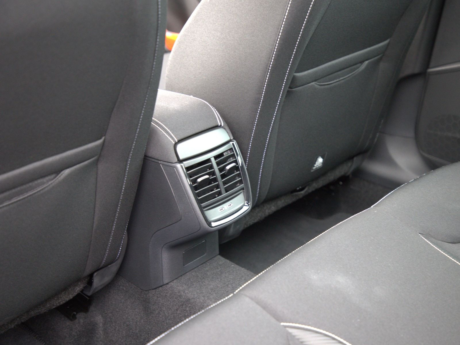 Skoda Kamiq Monte Carlo 1.0 TSI ACC AHK KESSY
