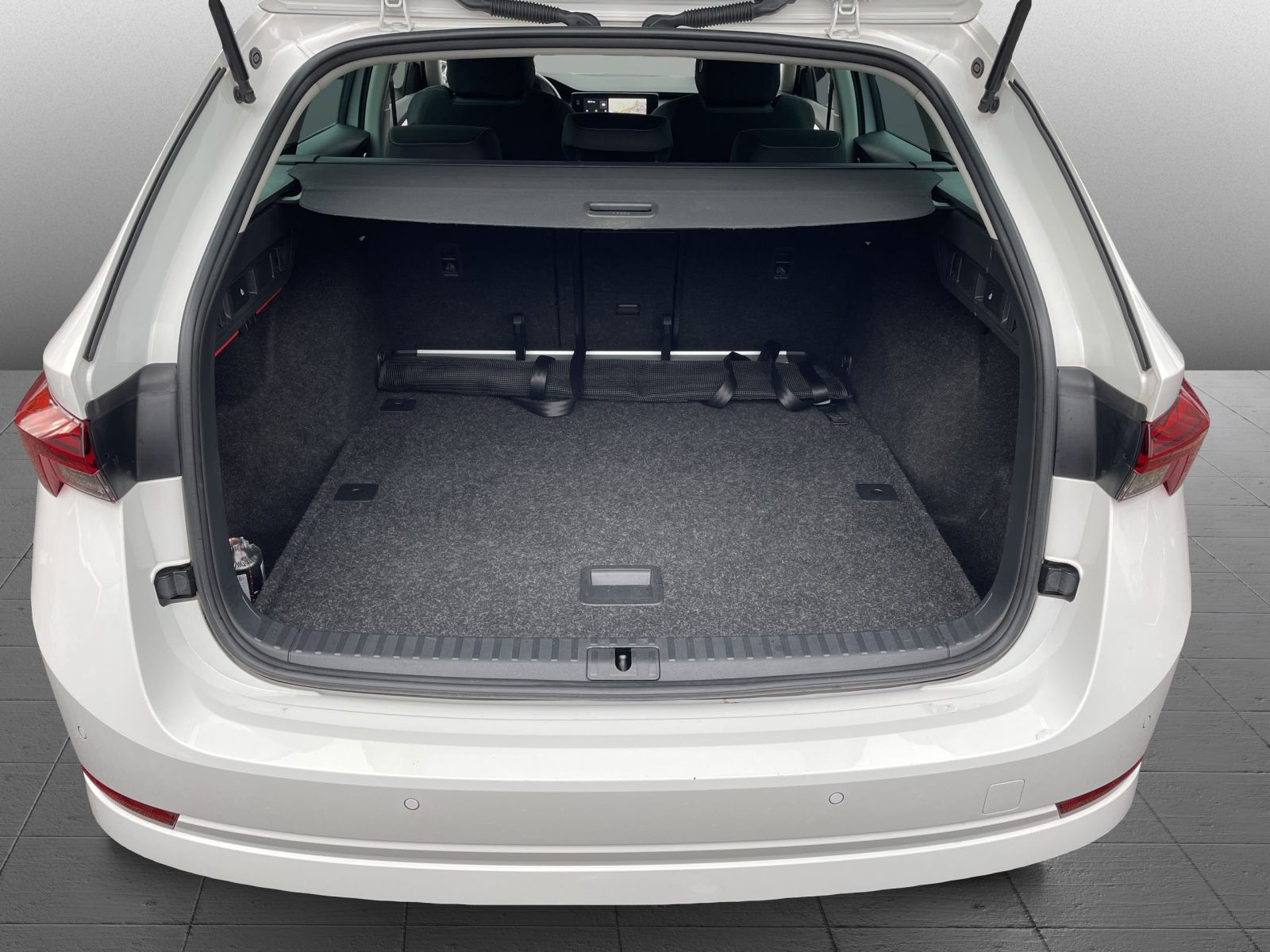 Skoda Octavia Combi Ambition 2.0TDI 110kW  DSG LED
