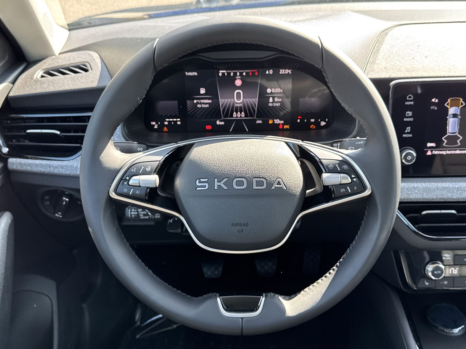 Skoda Kamiq Balance 1,0 TSI ACC AHK RFK KESSY