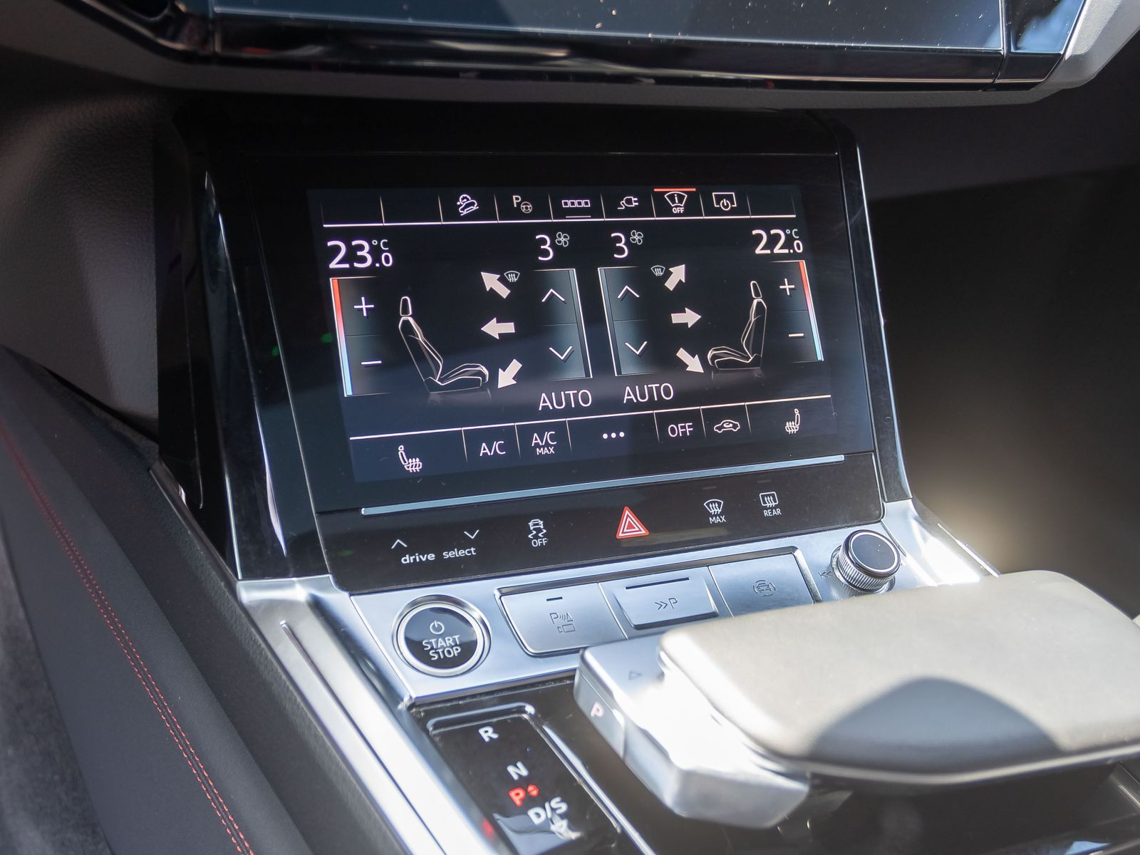 Audi Q8 Sportback e-tron S line 50 qu. HuD Panorama B&O