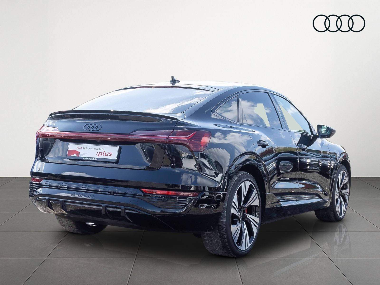 Audi Q8 Sportback e-tron S line 50 qu. HuD Panorama B&O