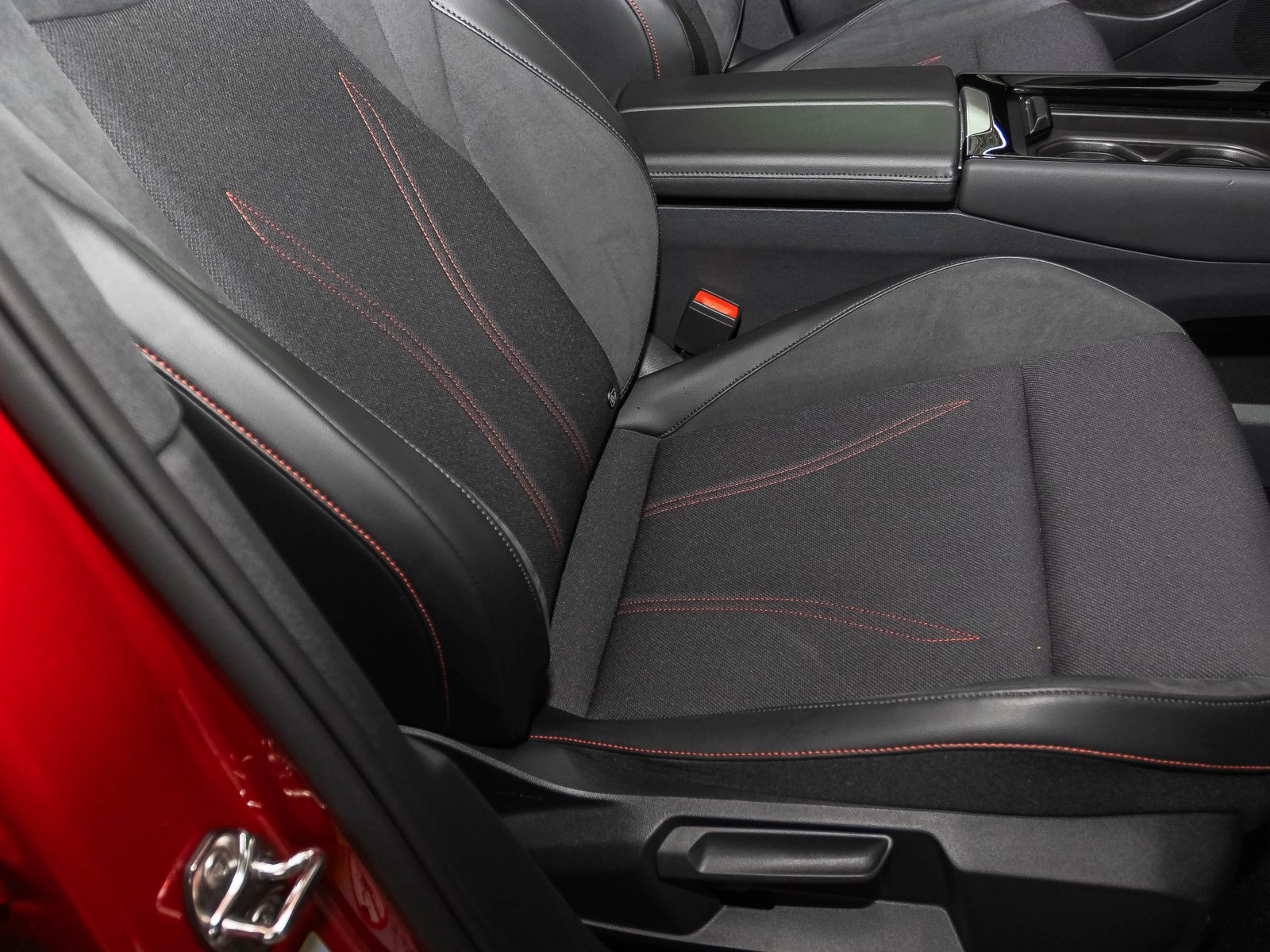 Volkswagen ID.7 Tourer GTX, Panoramadach, AHK, Navi, LED-Matrix, Area View, App-Connect