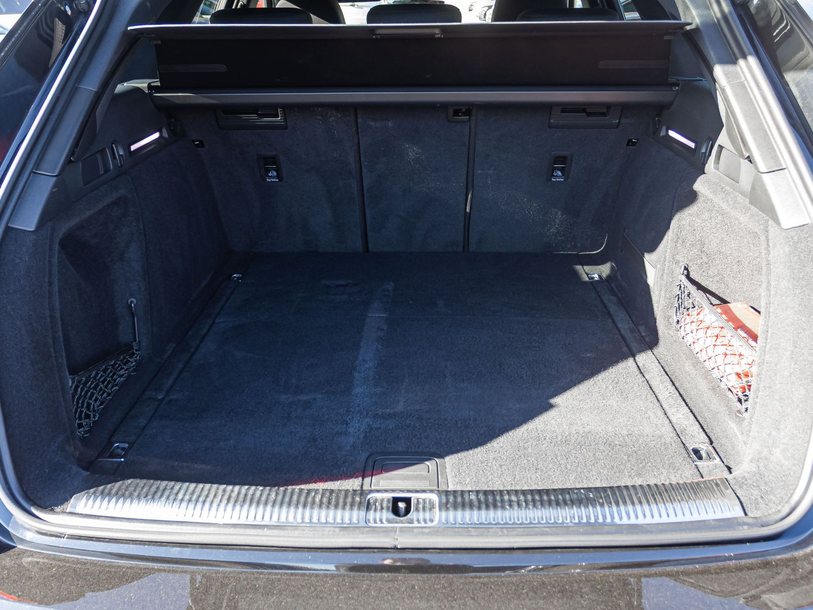 Audi A4 Avant Advanced 40TFSI qu. Stronic LED ACC