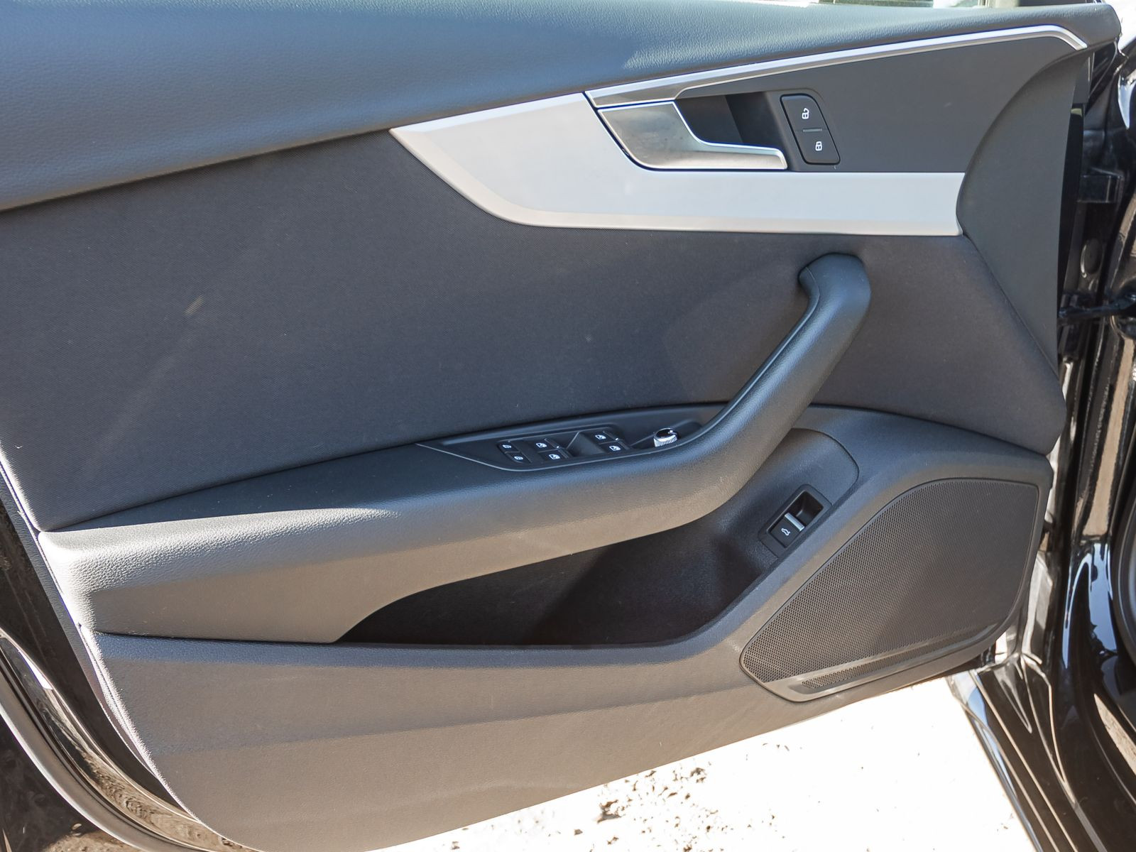 Audi A4 Avant Advanced 40TFSI qu. Stronic LED ACC