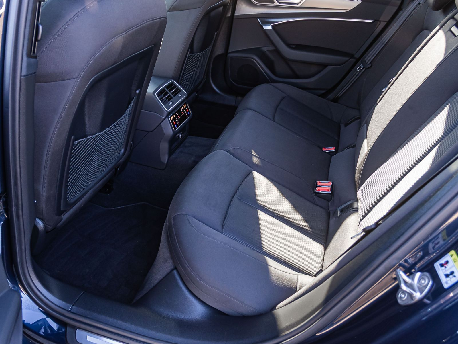 Audi A6 Avant Sport 45TFSI qu. Stronic Panorama AHK