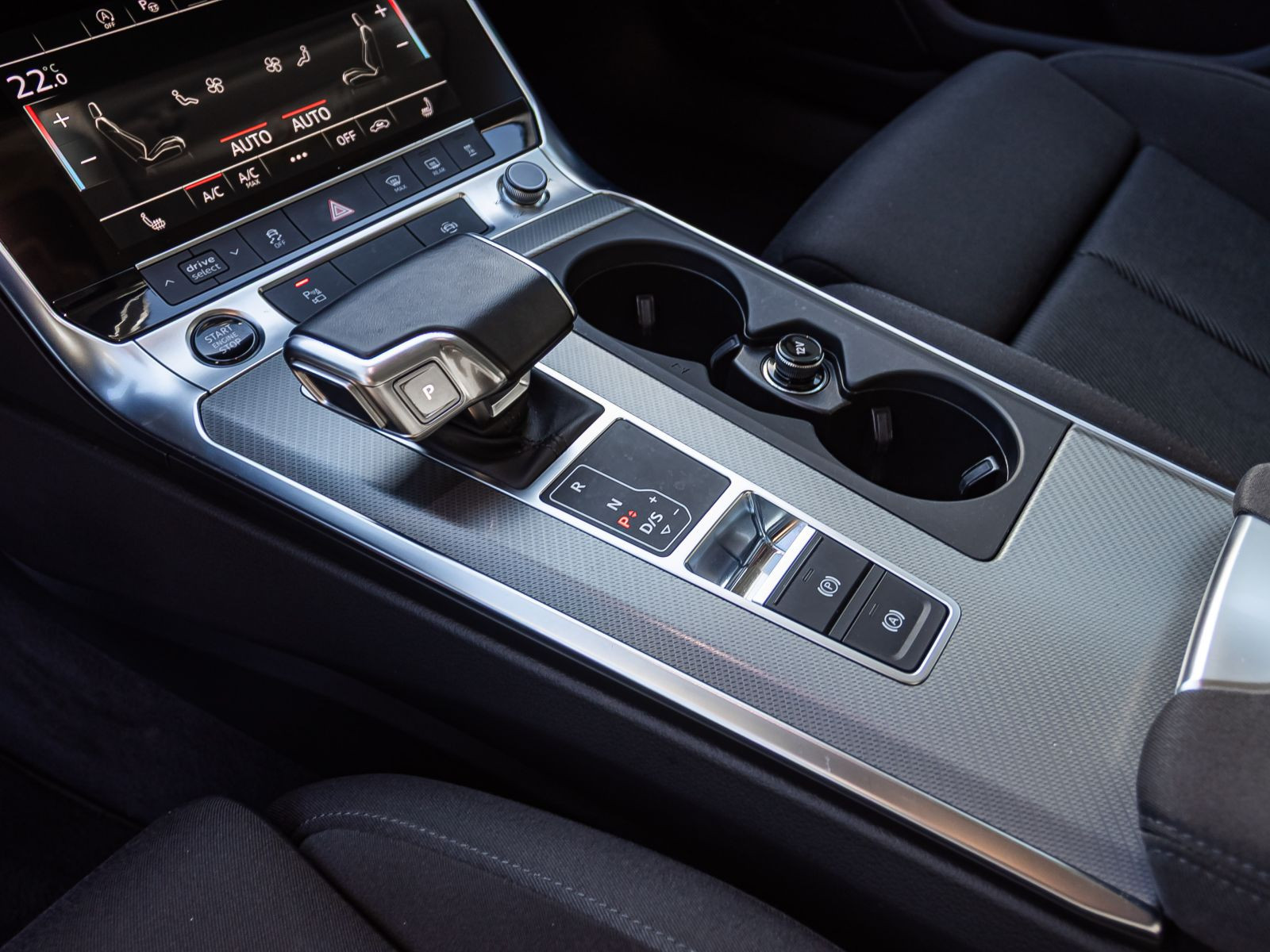 Audi A6 Avant Sport 35TDI Stronic LED Standhzg AHK