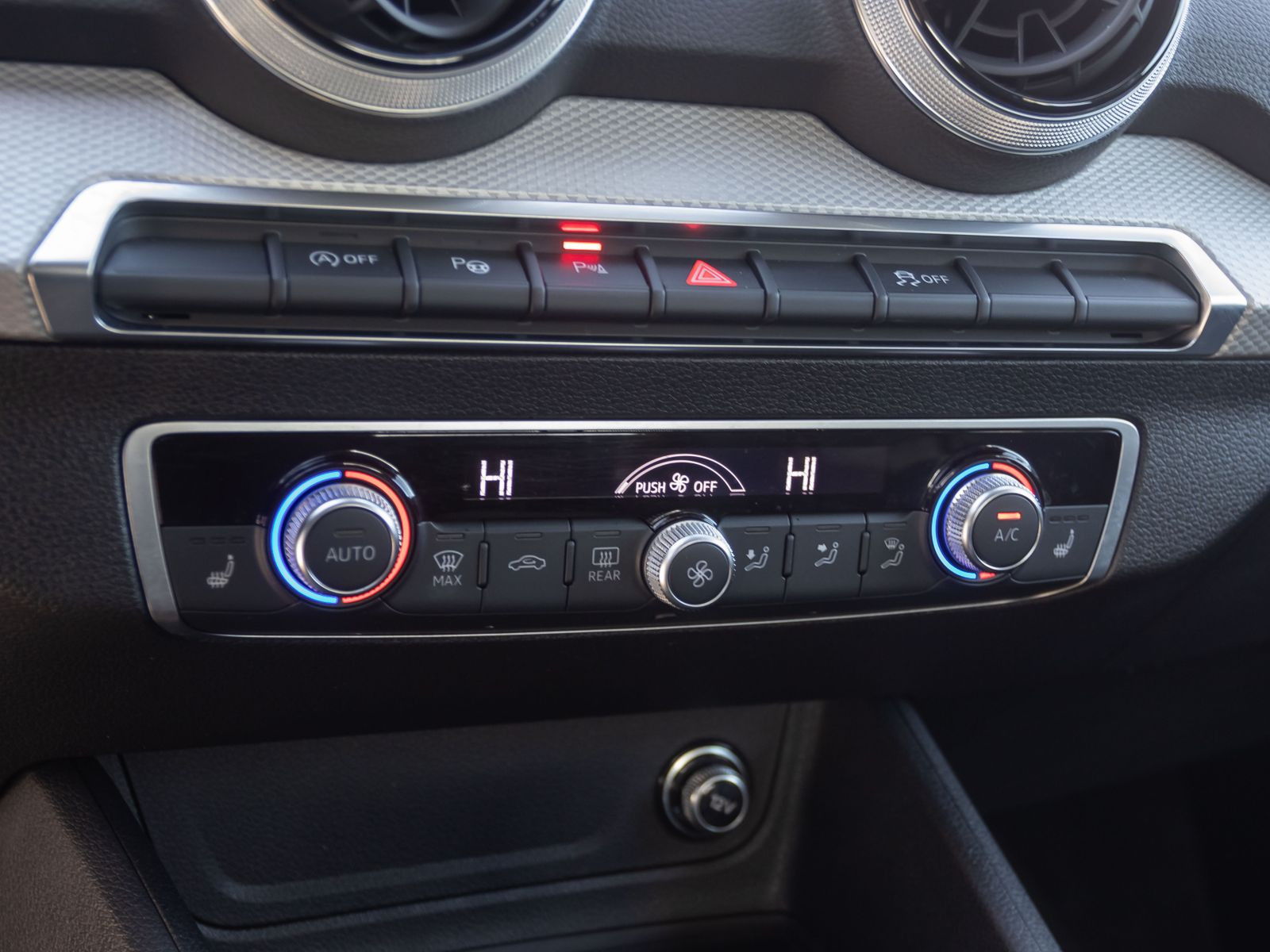 Audi Q2 S line 35TFSI Stronic Navi LED GRA Sitzhzg