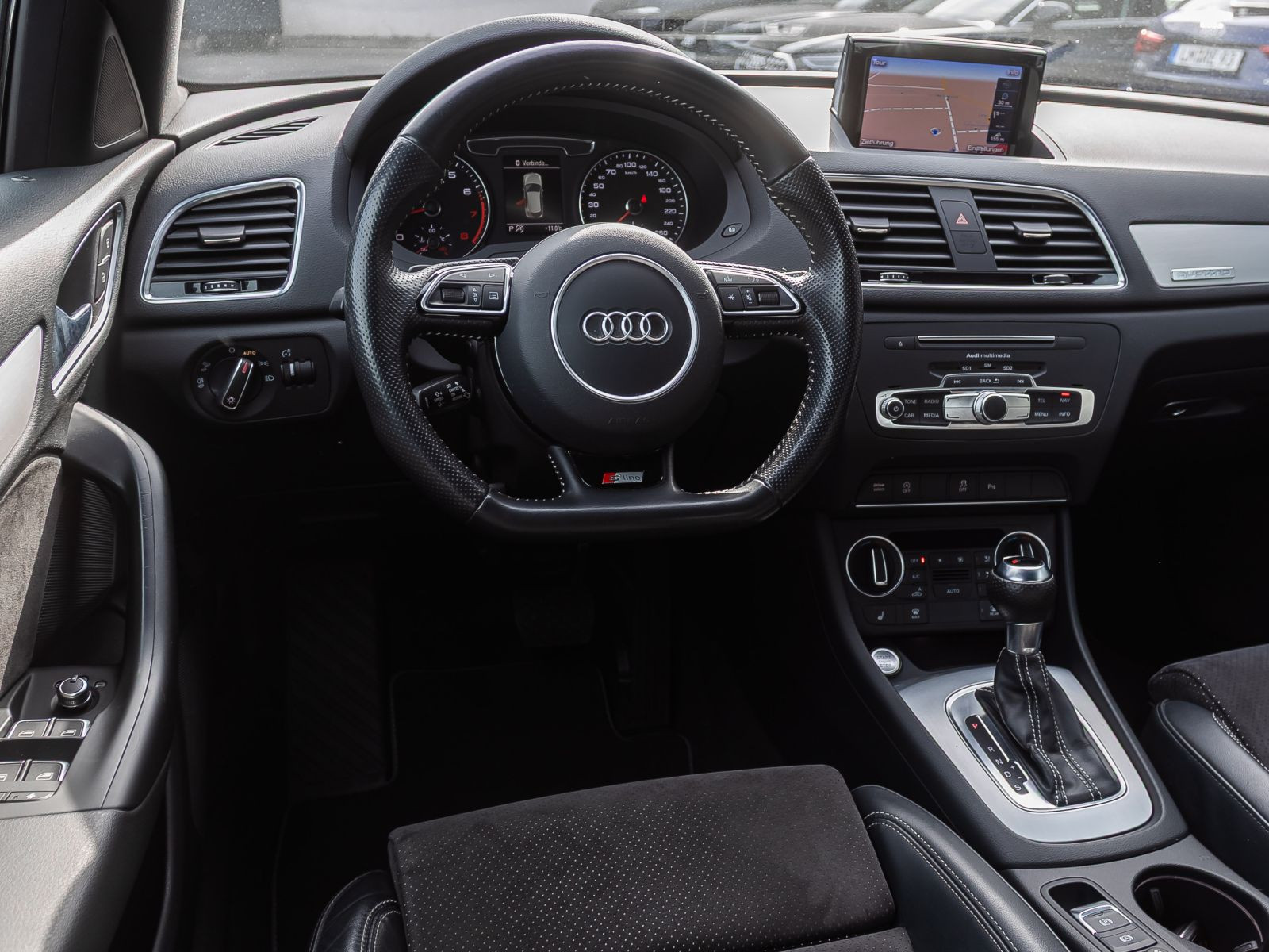 Audi Q3 S line 2.0TFSI qu. Stronic Navi EPH AHK