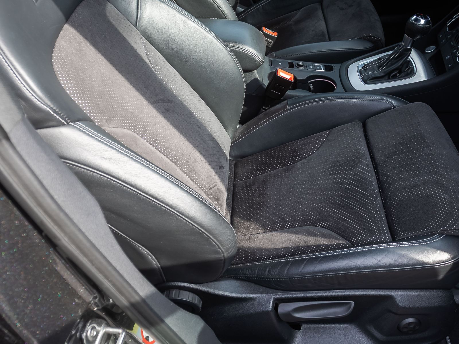 Audi Q3 S line 2.0TFSI qu. Stronic Navi EPH AHK