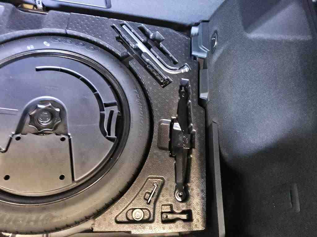 Cupra Formentor VZ Drive 2.0 TSI 4x4 DSG 360°Kamera AHK