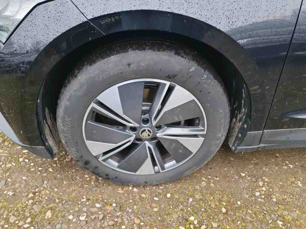 Skoda Enyaq 60 Navi Standhzg LED AHK CarPlay