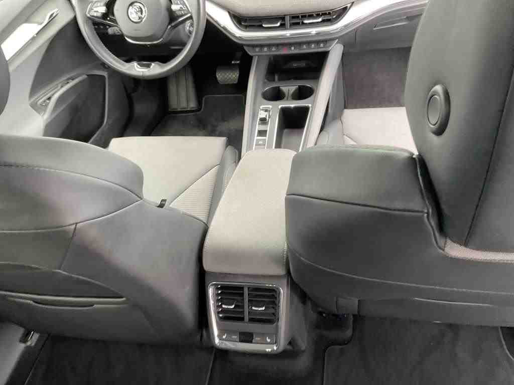 Skoda Enyaq 60 iV Navi LED ACC EPH CarpPay