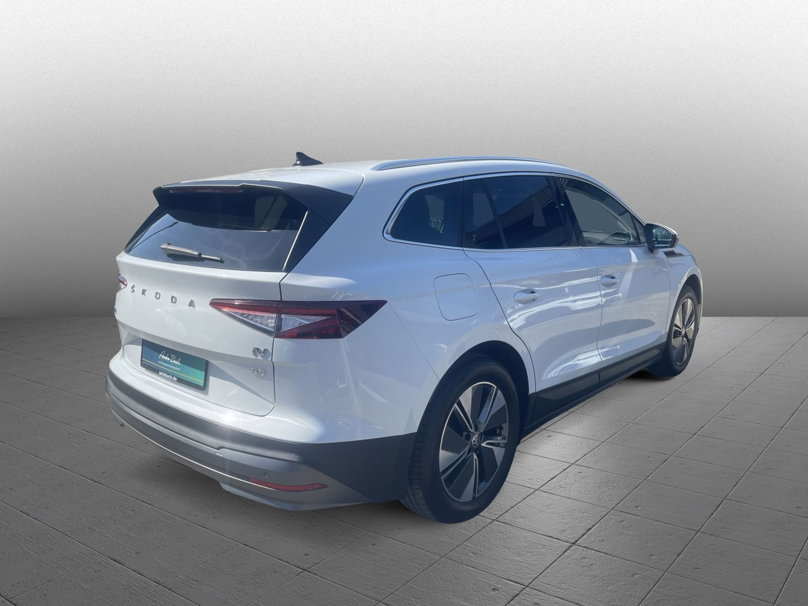 Skoda Enyaq 80 iV Navi Standhzg LED ACC AHK CarPlay