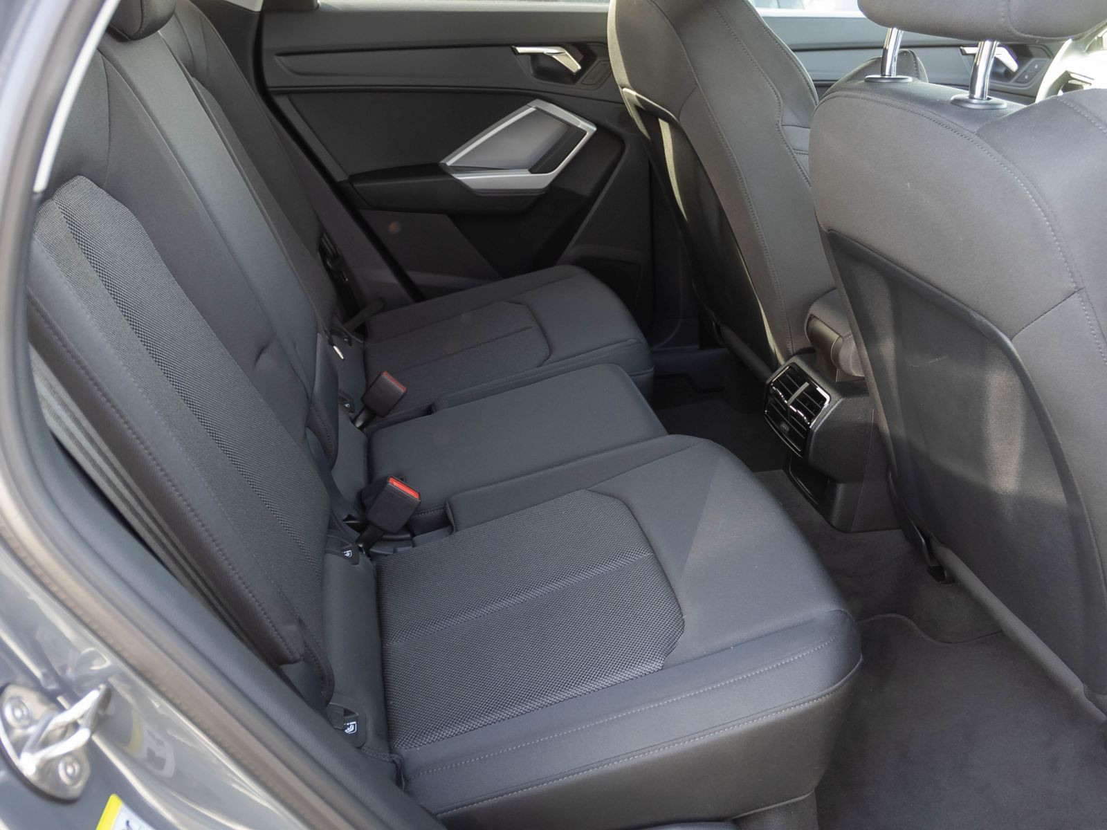 Audi Q3 Sportback 40TDI qu Stronic Navi LED ACC EPH DAB