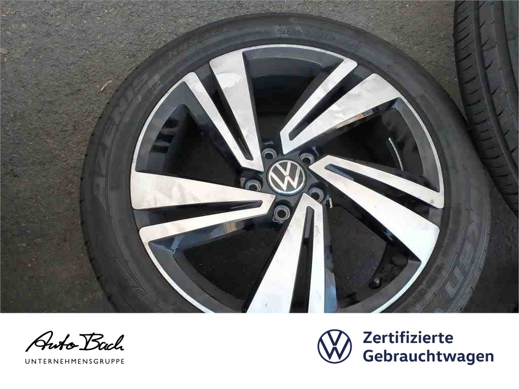 Volkswagen T-Roc 2.0 TSI DSG R-Line, LED-Matrix, Navi, Leder, DCC, Rückfahrkamera