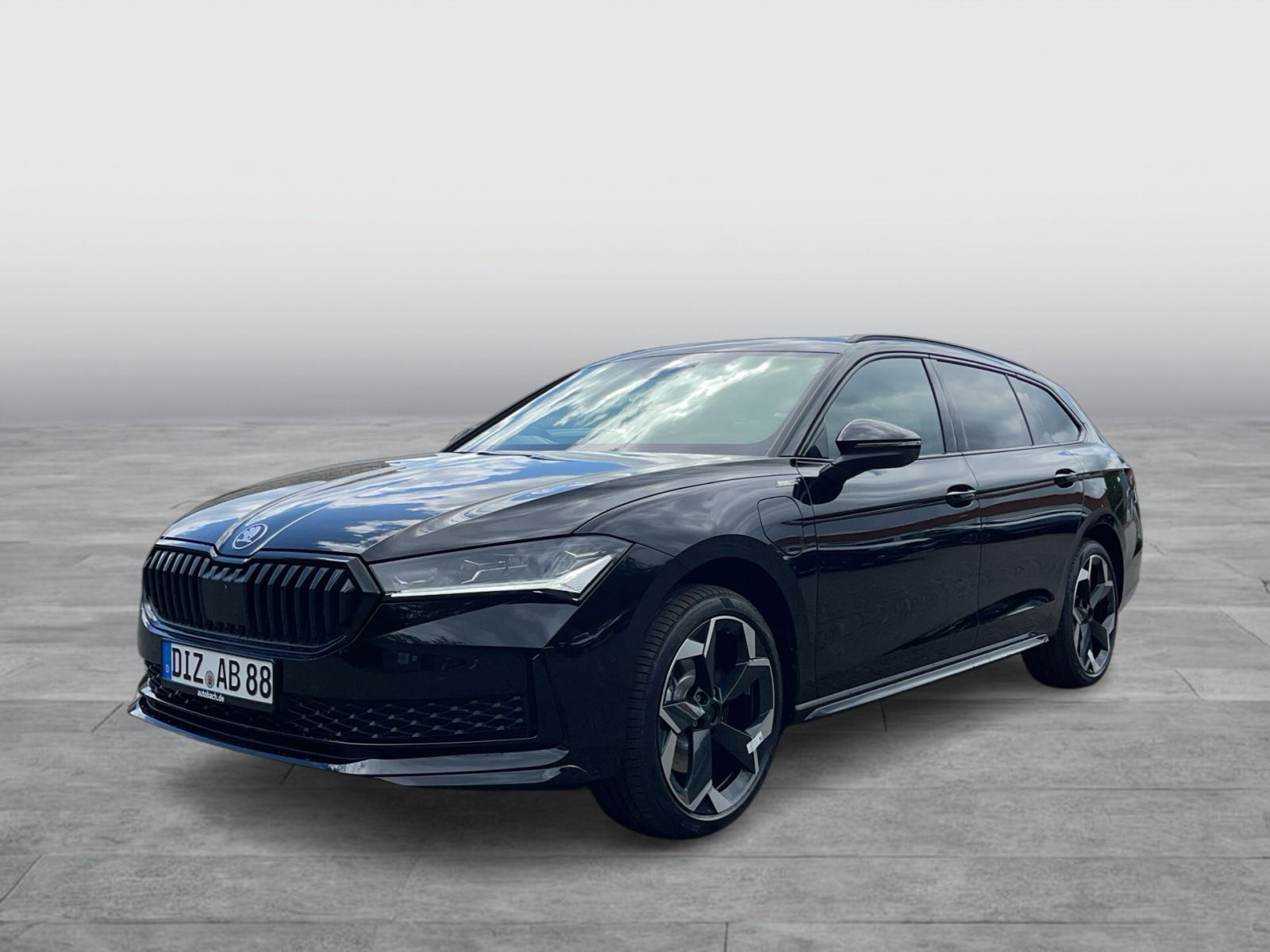 Skoda Superb Combi Sportline 1,5 TSI iV DSG ACC AHK LED