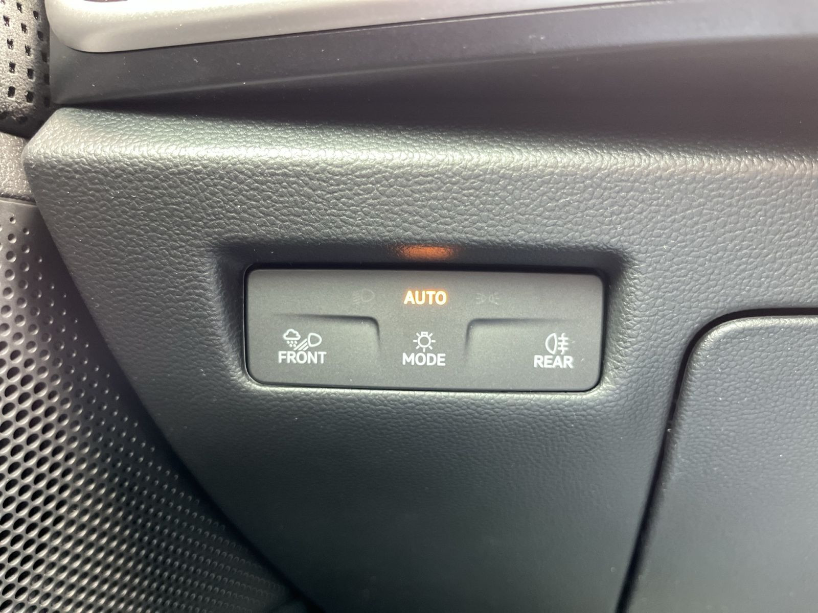 Skoda Superb Combi Sportline 1,5 TSI iV DSG ACC AHK LED