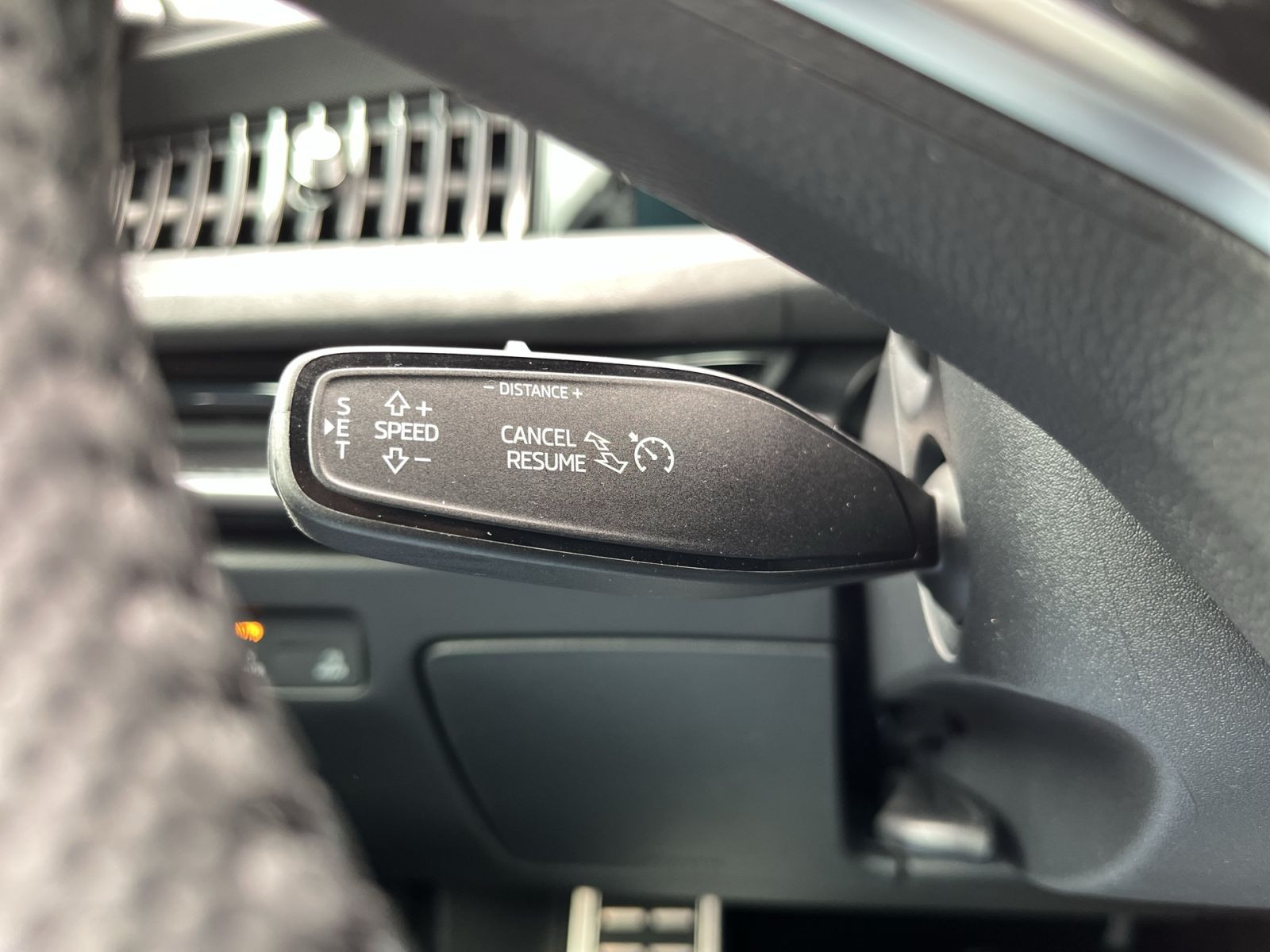 Skoda Superb Combi Sportline 1,5 TSI iV DSG ACC AHK LED