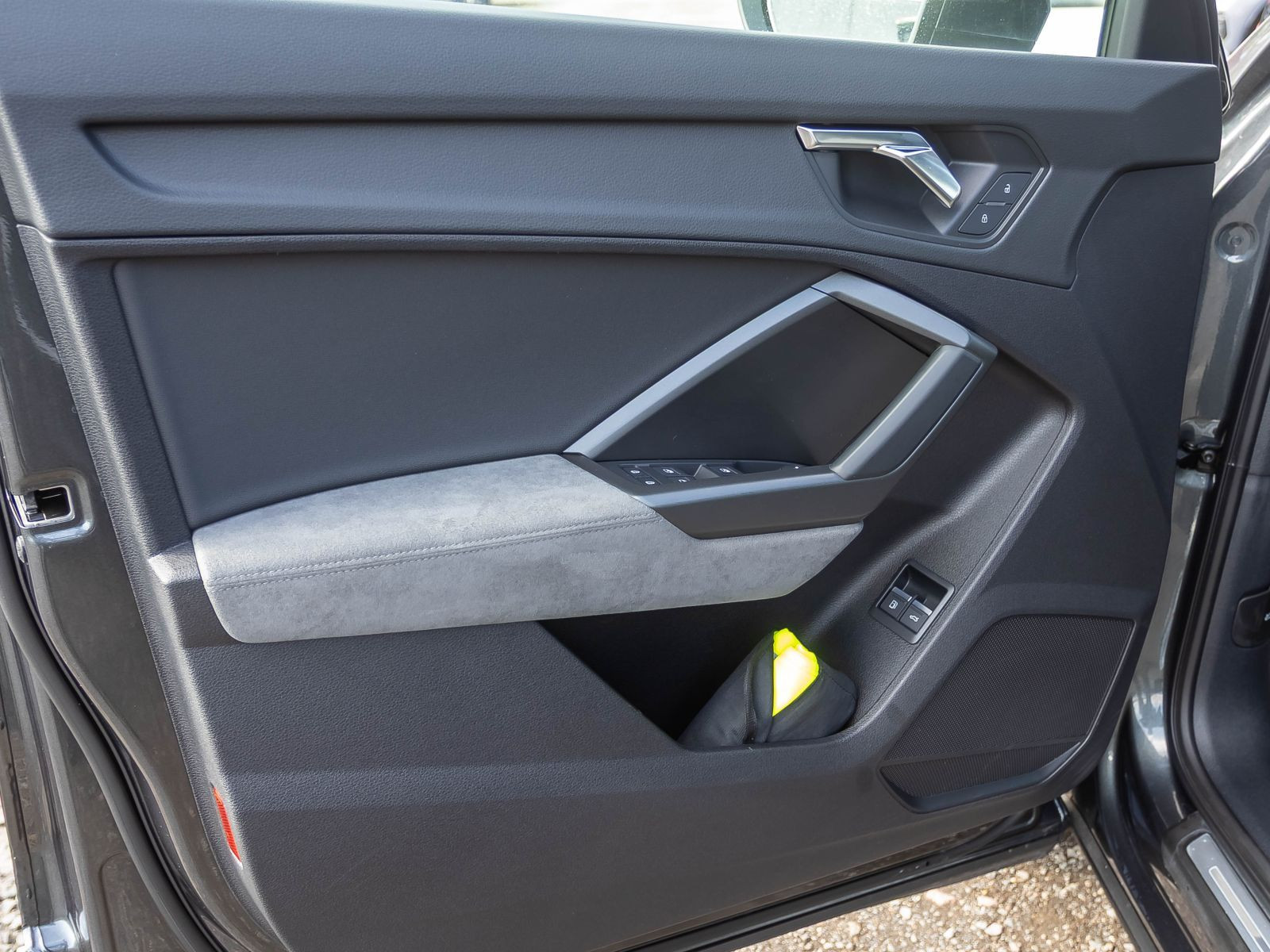 Audi Q3 S line 45TFSIe Stronic Navi Panorama LED GRA