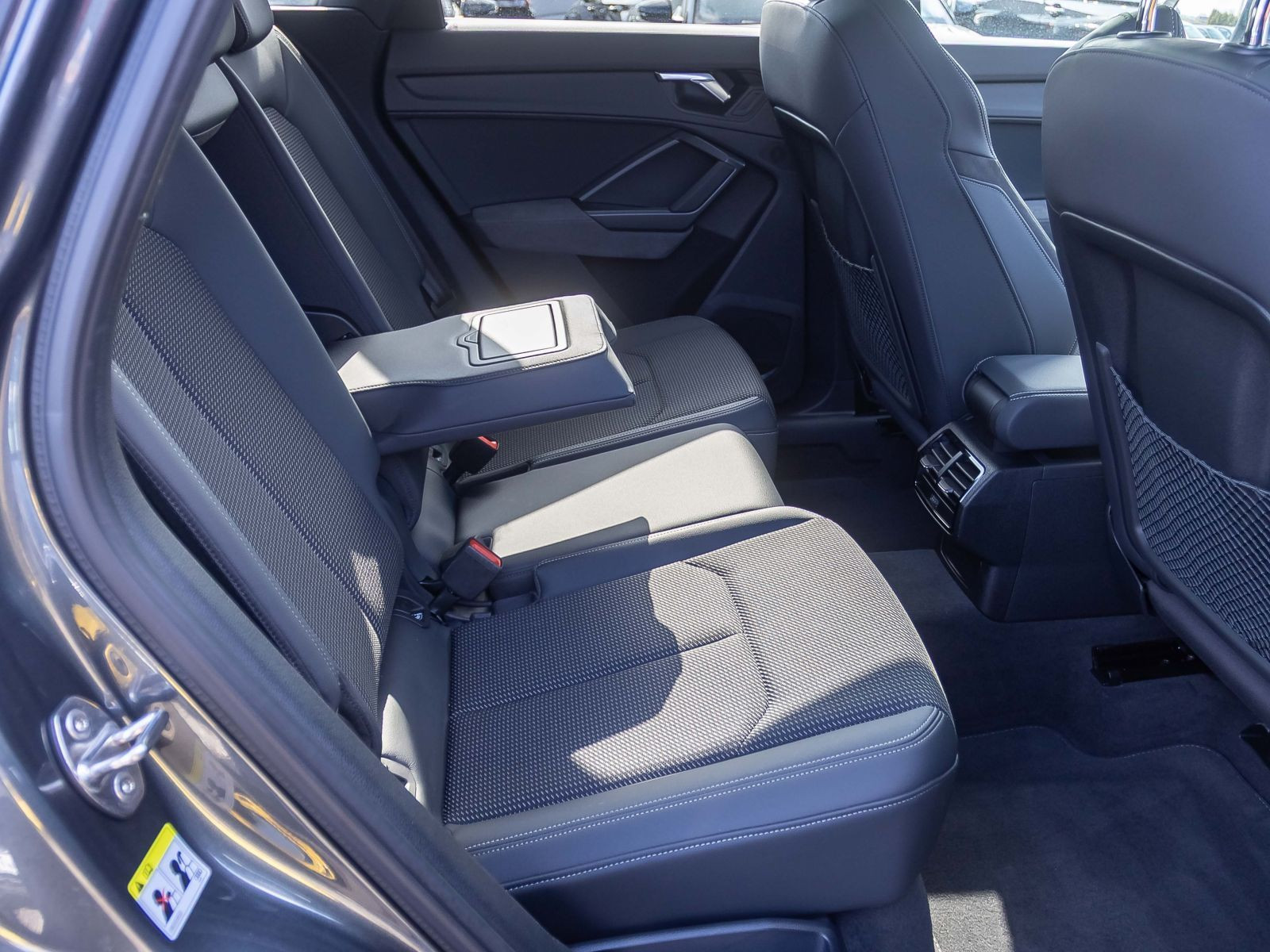 Audi Q3 S line 45TFSIe Stronic Navi Panorama LED GRA